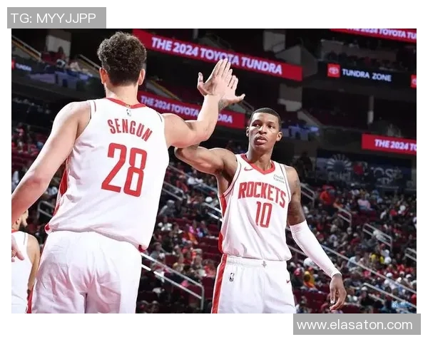 小贾巴里谈投篮进步与申京合作的显著成效