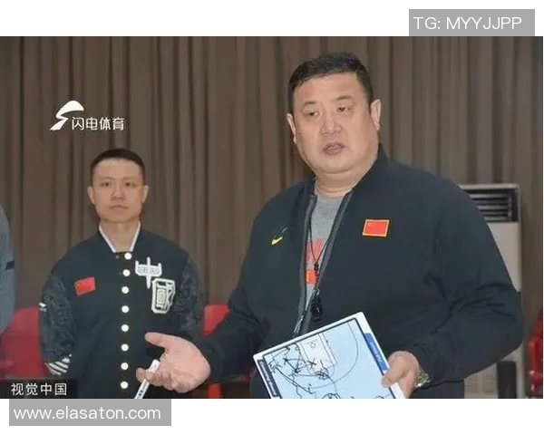 徐长锁谈与杨瀚森保持联系未来将培养更多优秀年轻球员