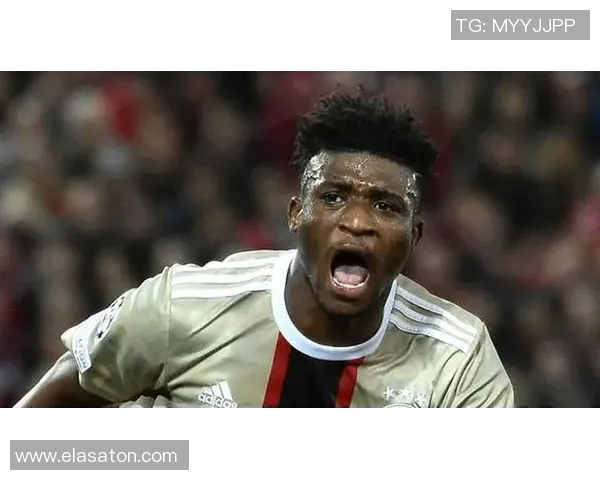 库杜斯赞扬特尔的坚持精神并强调进球对前锋自信心的重要性