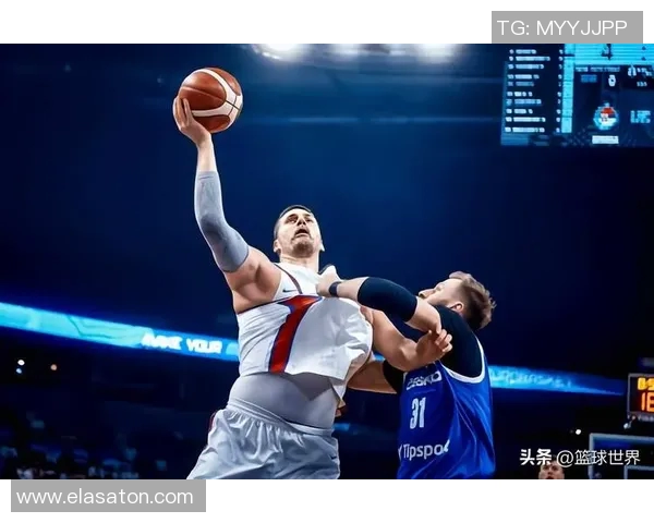 申京开季表现惊艳连续15场至少5篮板5助攻仅他与约基奇同创历史