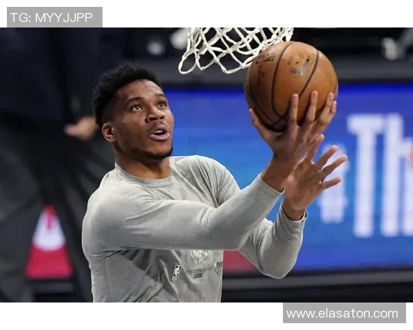 字母哥回忆初见妻子时的羞涩与2015年遭拒的心路历程 字母哥回忆初见妻子时的羞涩与2015年遭拒的心路历程