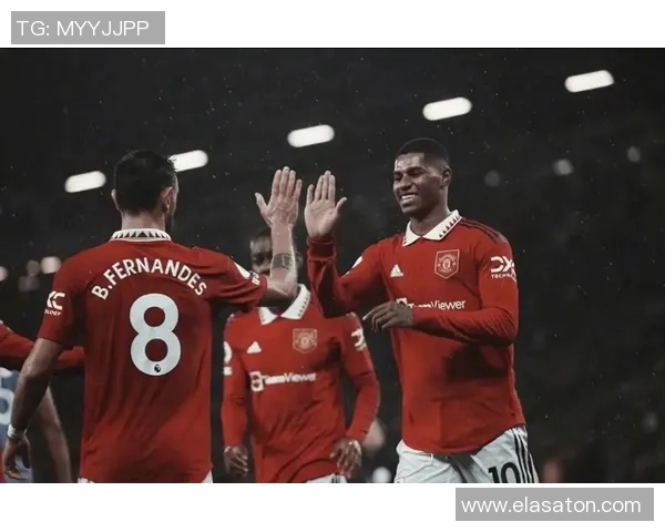 B费晒与拉什福德合照祝其生日快乐鼓励享受当下你值得拥有的快乐