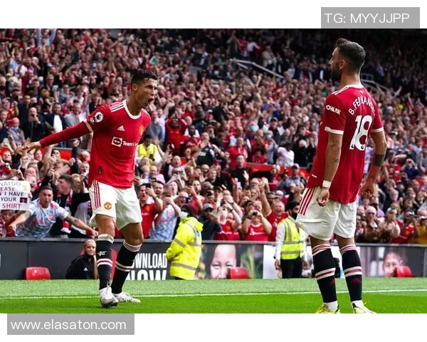 B费晒与拉什福德合照祝其生日快乐鼓励享受当下你值得拥有的快乐