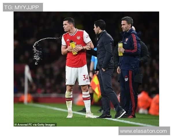 扎卡回忆2019年被嘘经历：痛苦与荣耀交织的足球人生瞬间