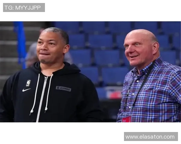 小卡感谢泰伦卢助力早入状态强调团队发挥激发斗志的重要性 小卡感谢泰伦卢助力早入状态强调团队发挥激发斗志的重要性