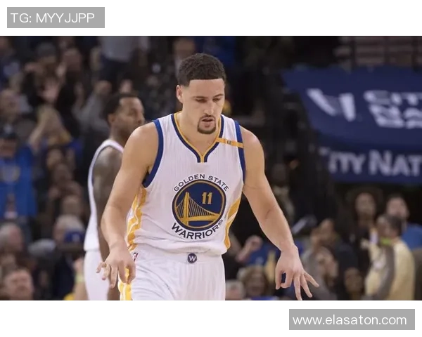 追梦格林赛后穿保护靴离开球馆伤势引发球迷担忧 追梦格林赛后穿保护靴离开球馆伤势引发球迷担忧